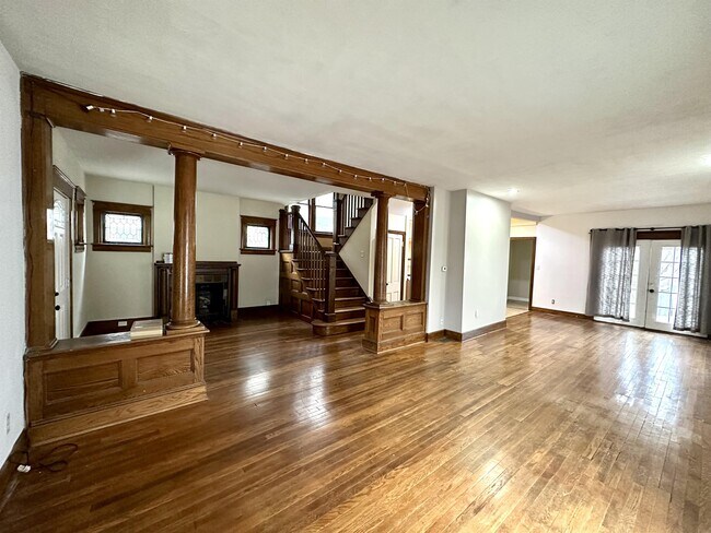 Building Photo - 4241 Genessee St
