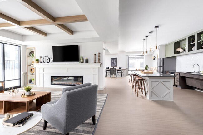 Interior Photo - Kipling