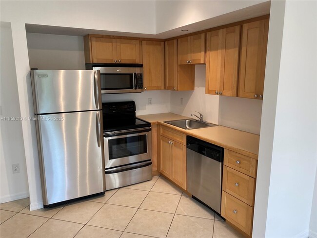 Foto del edificio - 2630 SW 28th St