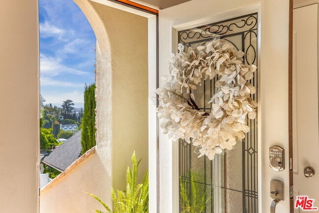 Foto del edificio - 3942 Glenridge Dr