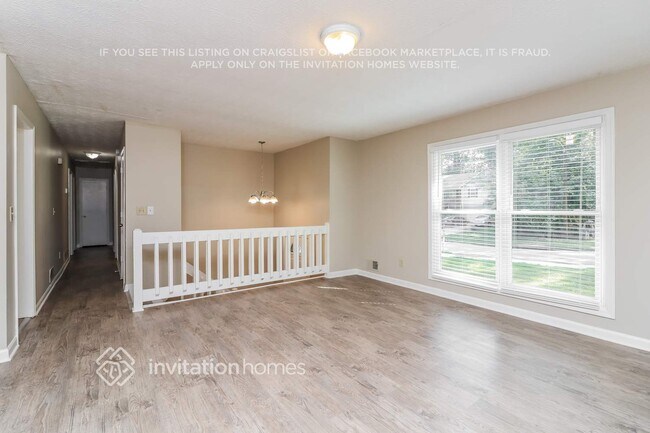 Foto del edificio - 9015 Sumit Wood Dr NW
