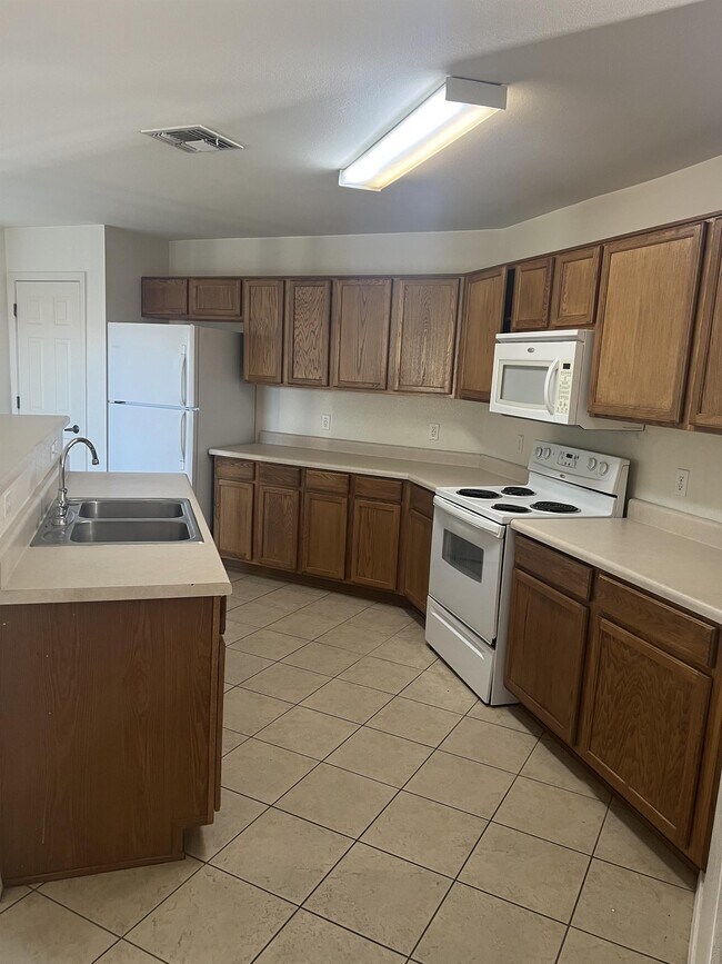 Building Photo - 7587 E Agave Overlook Dr