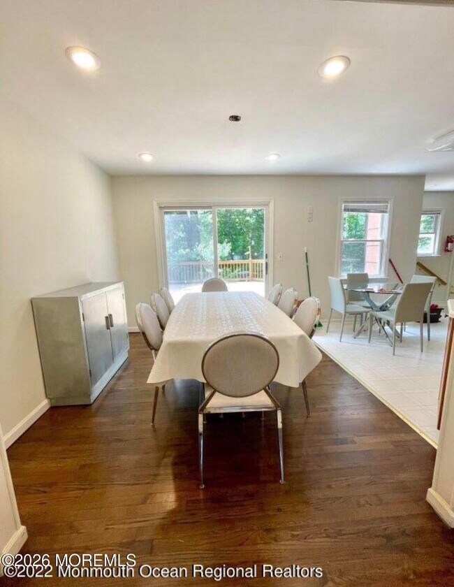 Foto del edificio - 6 Teabury Ln