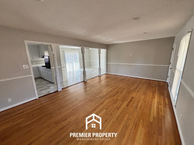 Foto del edificio - 2319 49th Ave