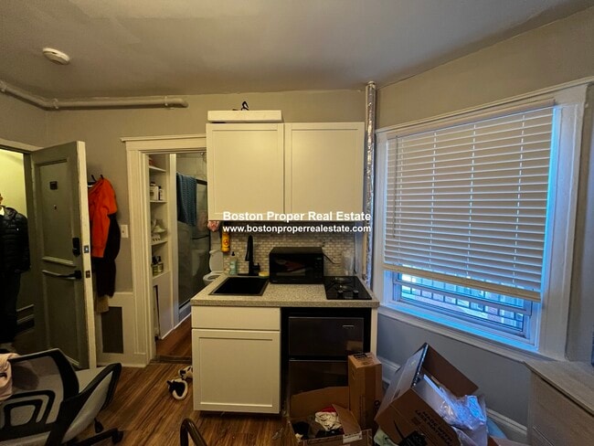 Building Photo - Flats on Westland