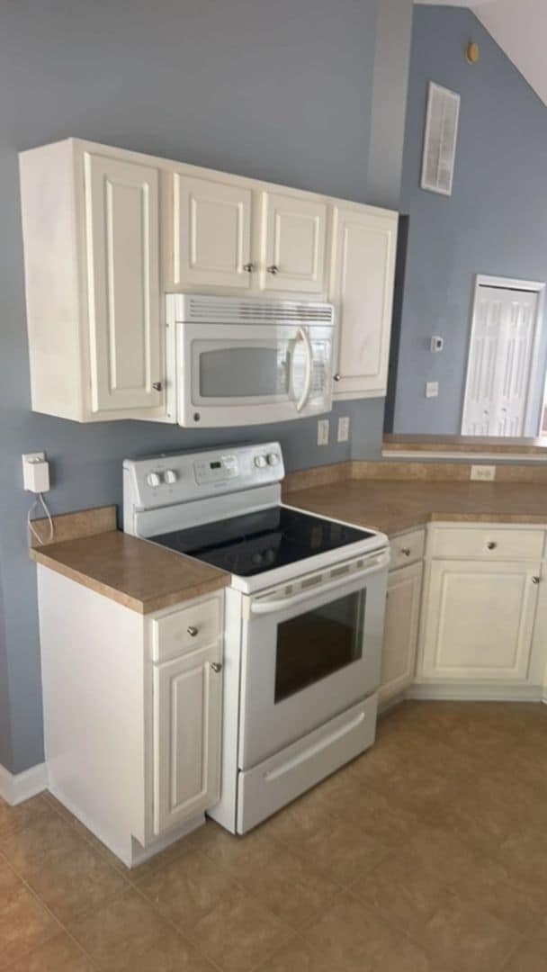 Building Photo - 901 True Street Unit C