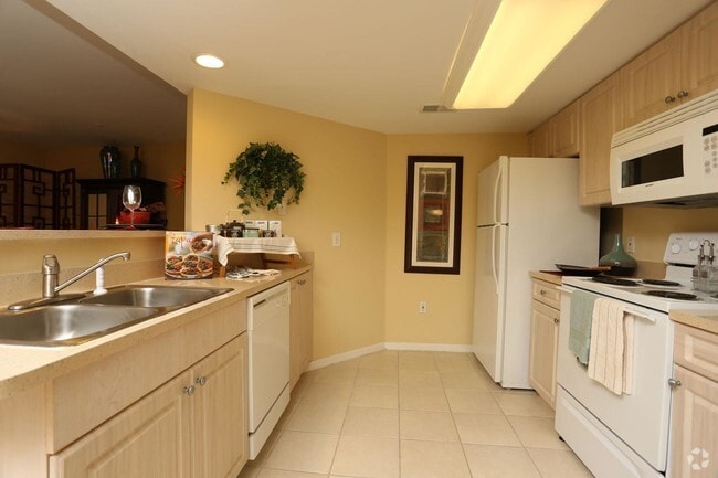 Kitchen - Coral Cove