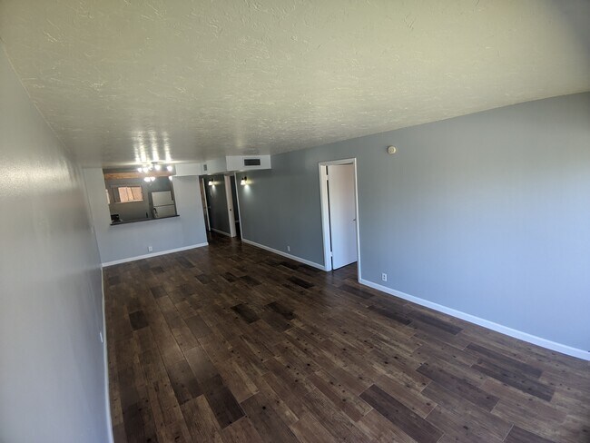 Building Photo - 2763 Woodgate Ln
