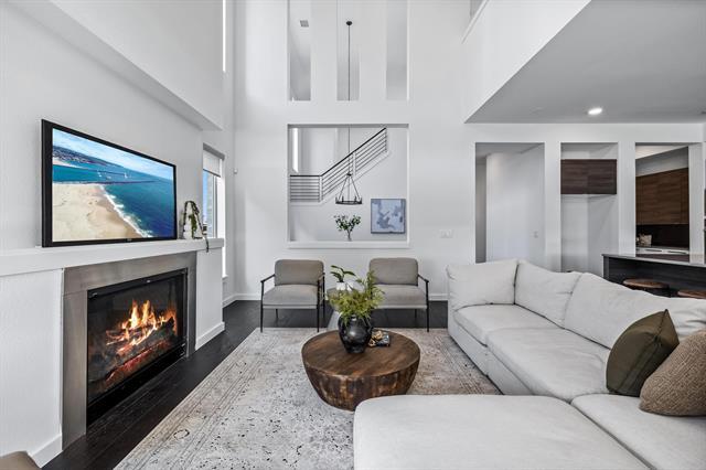 Foto del edificio - 5074 Statesman Ln