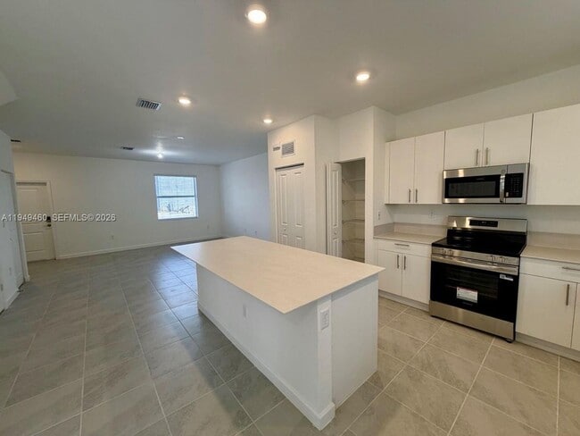 Foto del edificio - 254 10th Ct