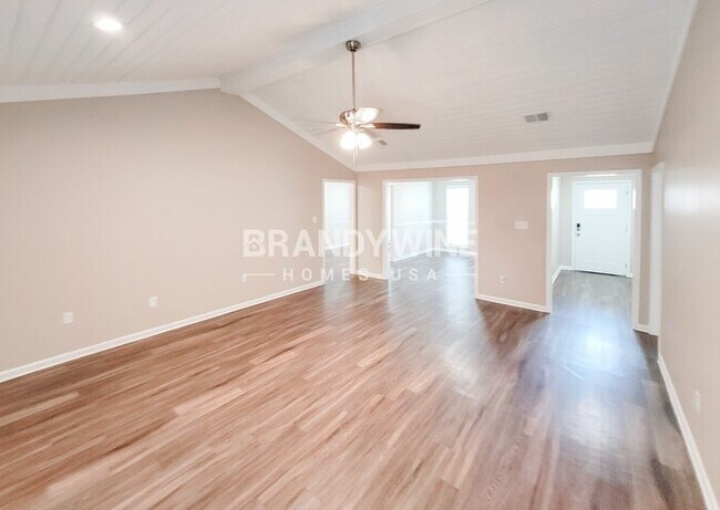 Foto del edificio - 7055 Cobblestone Dr