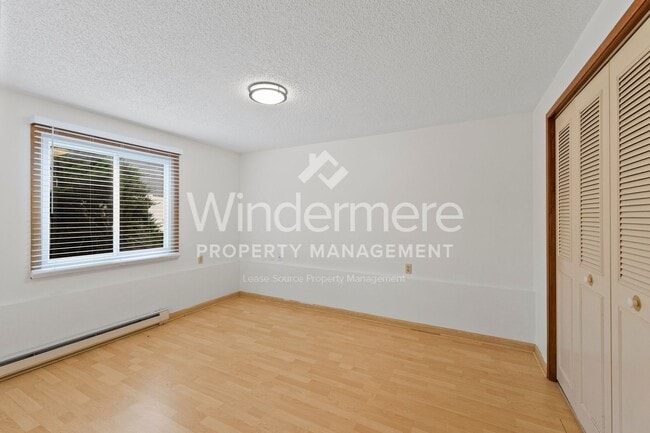 Building Photo - Freshly Updated 2 Bed 1 Bath Spokane Valley property with detached garage / Shop