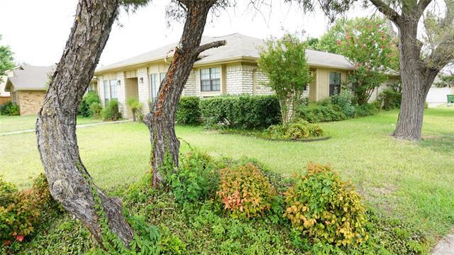 Foto del edificio - 1018 Fair Oaks Dr