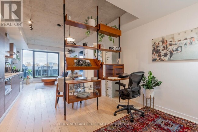 Photo du bâtiment - 530 Indian Grove