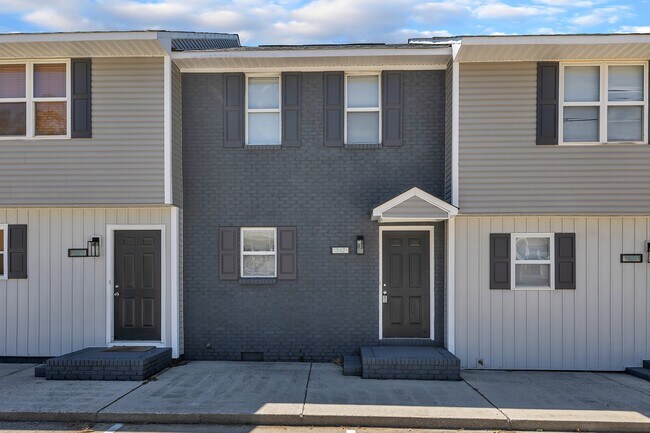 Foto del edificio - 347 E Williams St