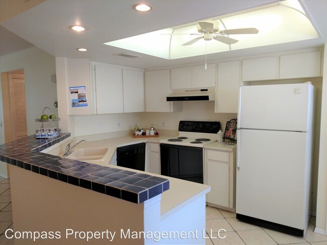 Building Photo - 2 br, 2 bath House - 528 W Venice Ave Unit 4