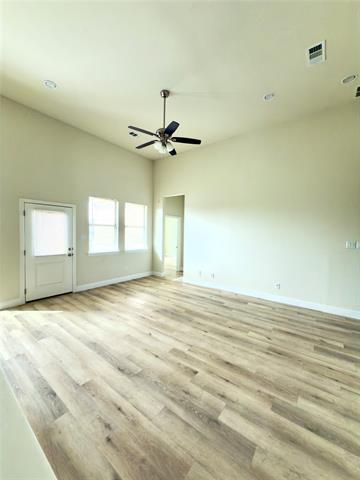 Foto del edificio - 1702 Seth Way
