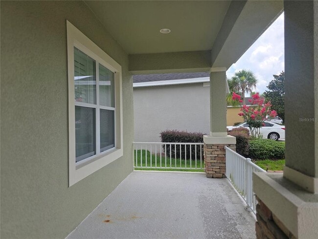 Foto del edificio - 17545 Buckingham Garden Dr