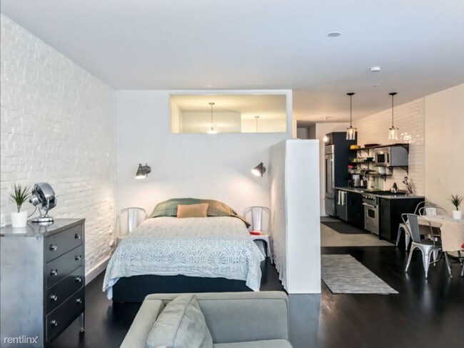 Building Photo - 1 br, 1 bath Apartment - 17 Orchard St