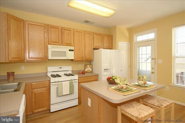 Foto del edificio - 52 Golden Ash Way