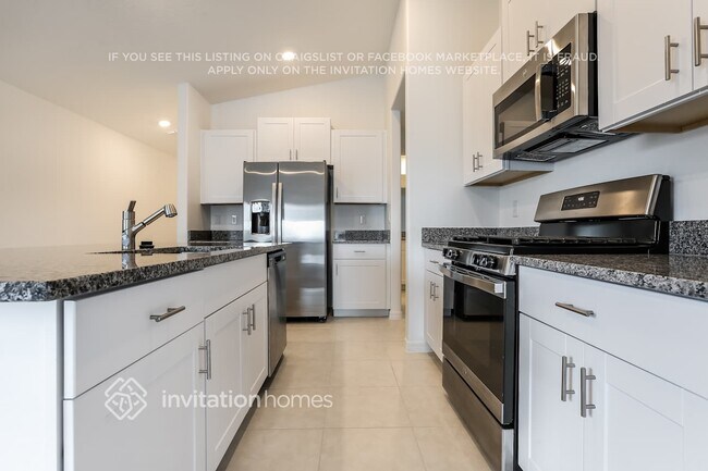 Building Photo - 8615 41st Ave E