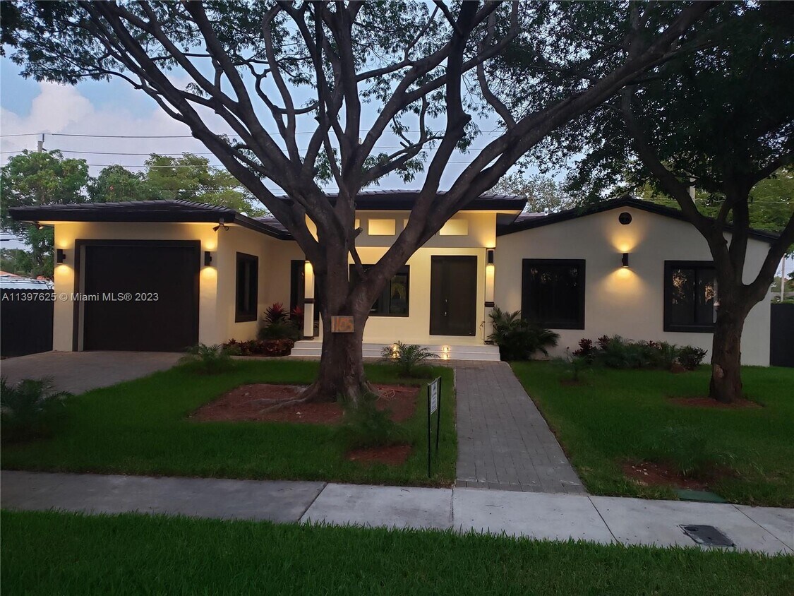 1105 Ludlam Dr, Miami Springs, FL 33166 House Rental in Miami Springs