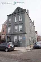 Building Photo - 2031 W 23rd St