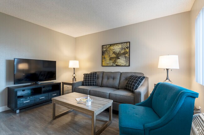 1 BR, 1 BA - 450 SF - The Madison