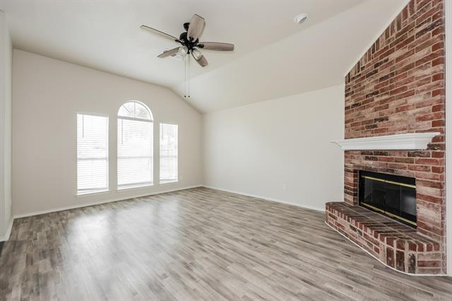 Building Photo - 204 Meadowbrooke Dr