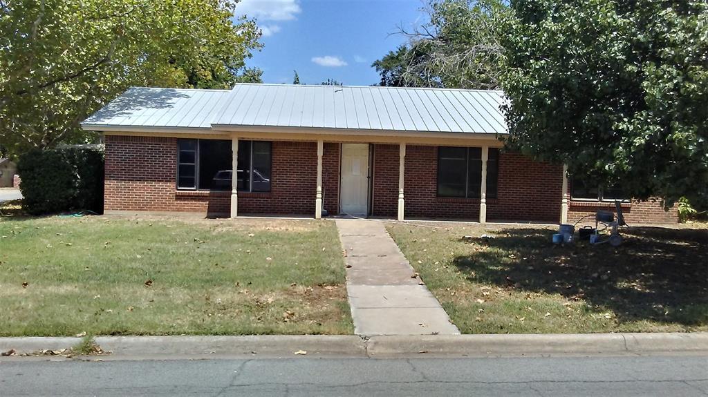 2703 S Murco Dr, Mineral Wells, TX 76067 House Rental in Mineral