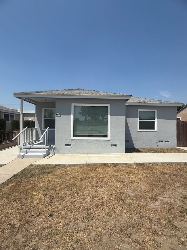 Building Photo - Beautiful and Well Kept 3-Bedroom House fo...