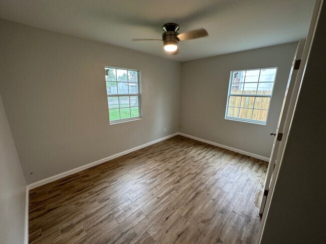 Foto del edificio - 2218 Rose St