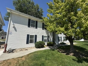 Building Photo - 114 Davis Ave