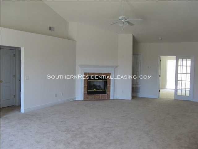 Building Photo - 217 Fox Chase Way, Crestview~by Southern