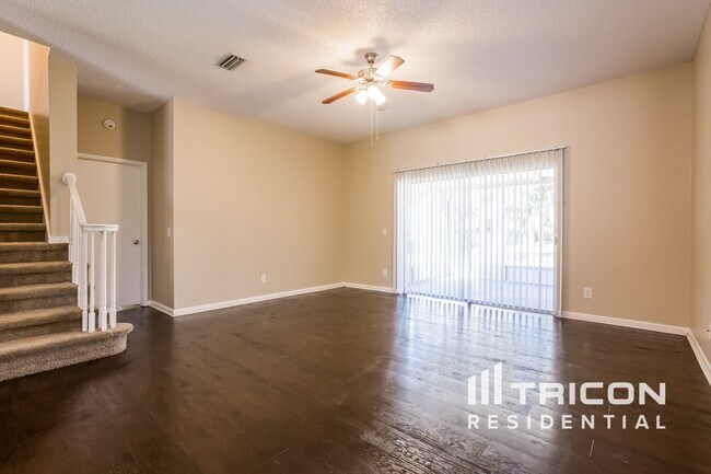 Building Photo - 4501 Cabbage Palm Drive Valrico FL