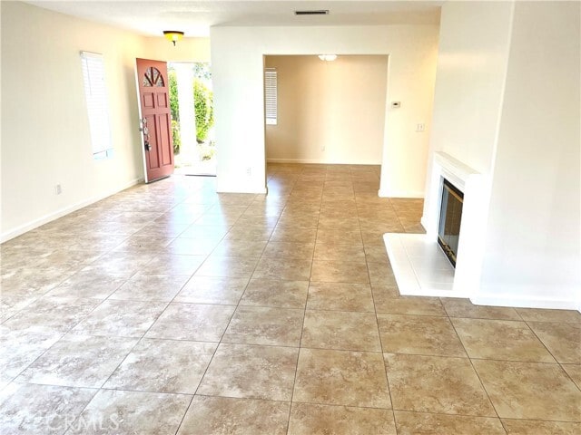 Building Photo - 24335 Airporter Way