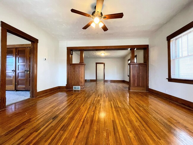 Building Photo - Bungalow 3 Bedroom located in Sylvia