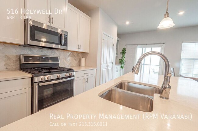 Foto del edificio - 516 Holywell Dr