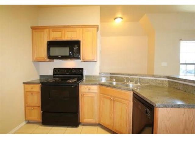 Foto del edificio - 139 Lindas Creek Ln