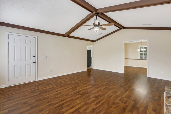 Foto del edificio - 110 Flat Shoal Ln