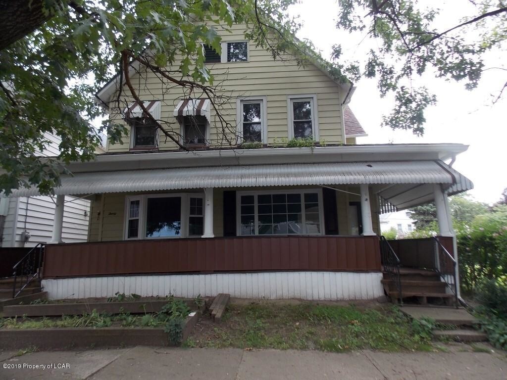 32 S Goodwin Ave, Kingston, PA 18704 Apartment for Rent in Kingston