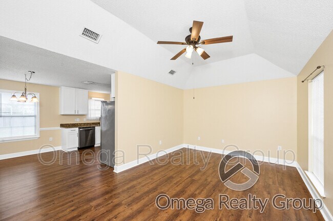 Foto del edificio - 8826 Sherman Rd