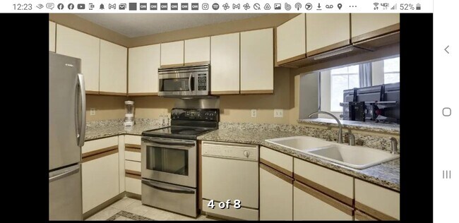 Building Photo - 1214 Lowry Ave N