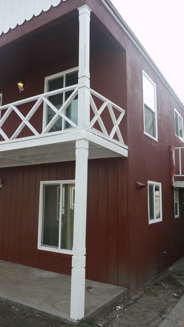 Building Photo - House for rent
