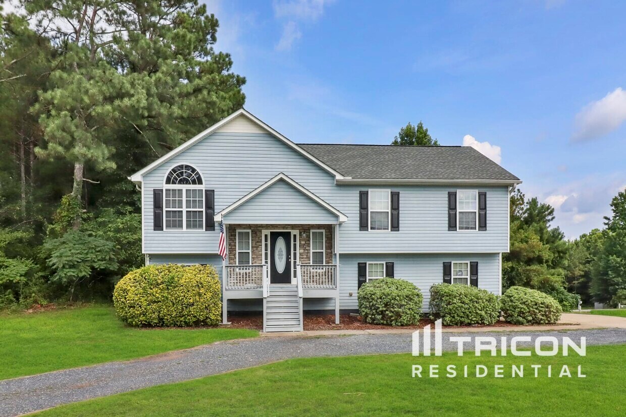 317 Red Oak Way Temple GA House Rental in Temple, GA