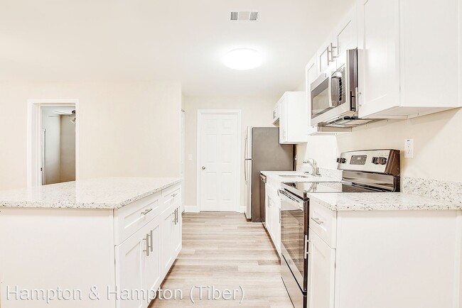 Foto del edificio - 4 br, 2 bath House - 4429 MARSHALL ST