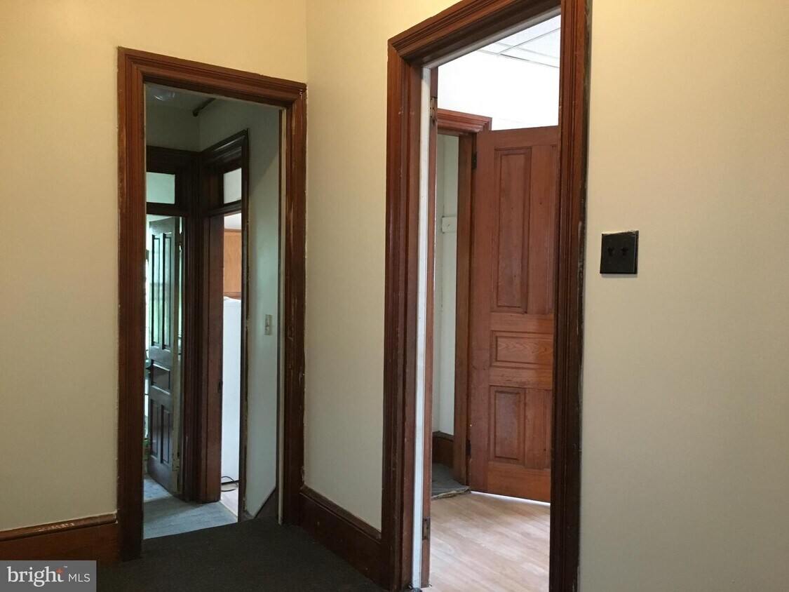 379 Chestnut St, Pottstown, PA 19464 House for Rent in Pottstown, PA