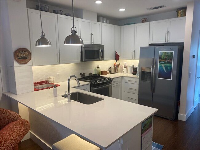 Foto del edificio - 2801 Dulce Ln
