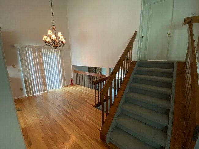Foto del edificio - 1629 Maitland Ct