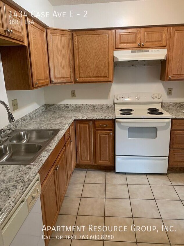 Foto principal - 1434 Case Ave E